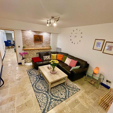 2 Bedroom Cottage Gloucester City Center Εξωτερικό φωτογραφία